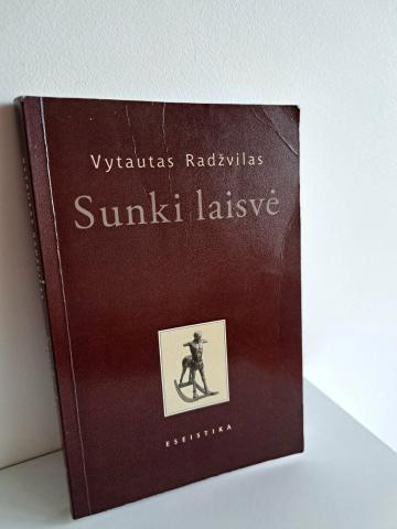 Daiktas Sunki laisvė: eseistika 1,50€