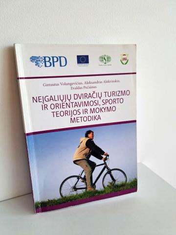 Daiktas Neįgaliųjų dviračių turizmo ir orientavimosi, sporto teorijos ir mokymo metodika 3€