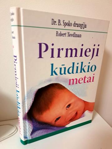 Daiktas Pirmieji kūdikio metai  2€