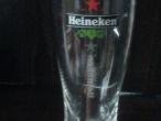 Daiktas ,,Heineken" stiklinė 0,5 l.