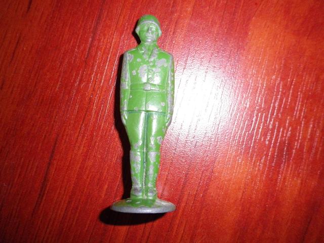 Daiktas Metalinis kareivėlis rezervuotas