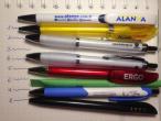 Daiktas Įvairūs nauji rašikliai