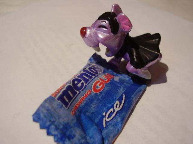 Daiktas zaisliukas ir guma