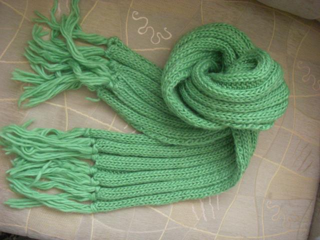 Daiktas zalias salikas