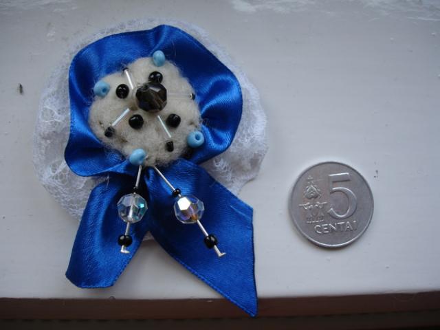 Daiktas Šilkinė segė į marškinius