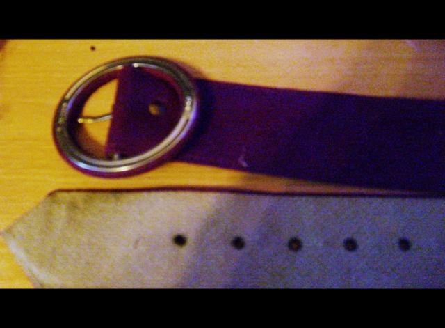 Daiktas Violetinis diržas