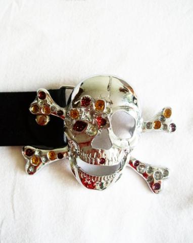 Daiktas Diržas su kaukuole