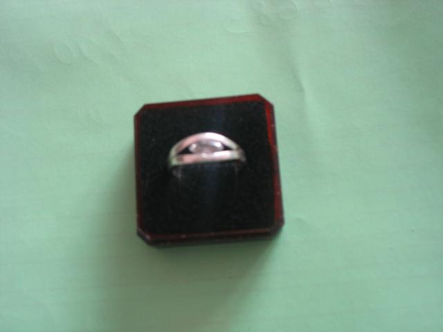 Daiktas sidabrinis ziedas