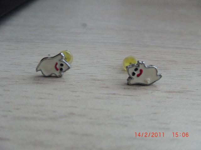 Daiktas auskarai vaiduokliai