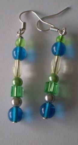 Daiktas melsvi auskarai