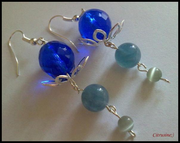 Daiktas mėlyni burbuliukai