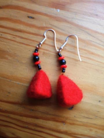 Daiktas Ranku darbo auskarai