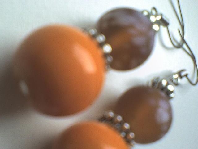 Daiktas oranziniai auskarai