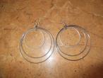 Daiktas auskarai iš 3 rinkučių