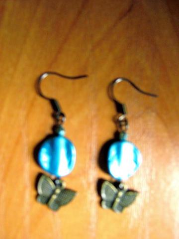 Daiktas Nauji auskarai.