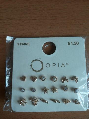 Daiktas Auskariuku komplektai