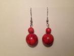 Daiktas raudoni auskarai