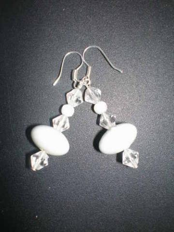 Daiktas Balti auskariukai