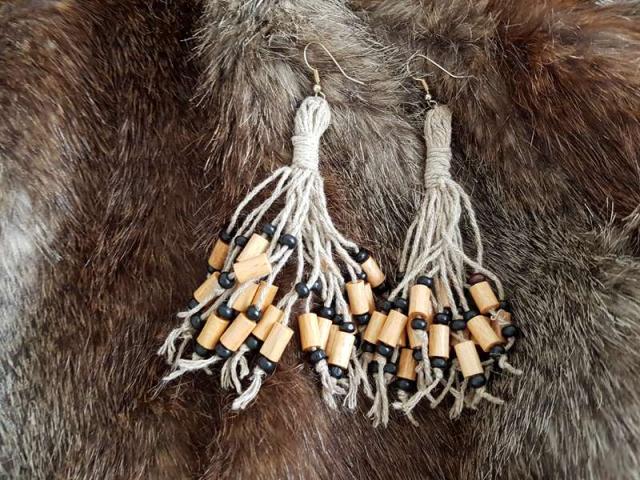 Daiktas Ranku darbo pagaminti auskarai