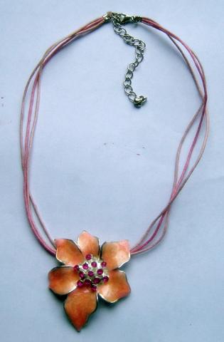 Daiktas Grandinėlė ant kaklo