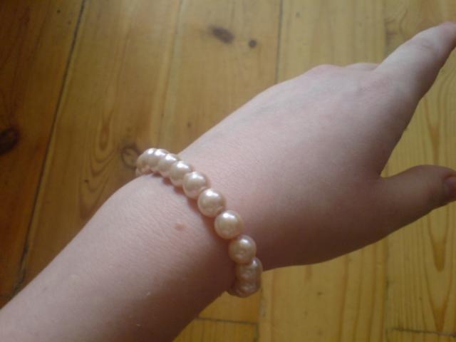 Daiktas Paposimas ant rankos