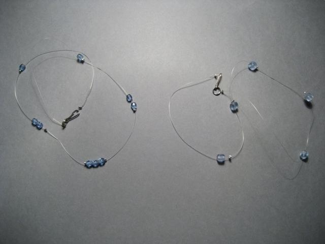 Daiktas kaklo papuošalas, grandinele, karoliai