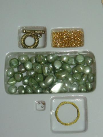 Daiktas Karolių rinkinys