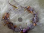 Daiktas Kaklo vėrinys(violetinis).