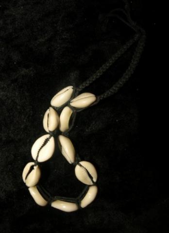 Daiktas KRIAUKLIŲ karoliai