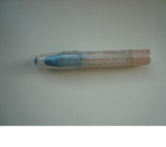 Daiktas piestukiniai melsvi seseliai