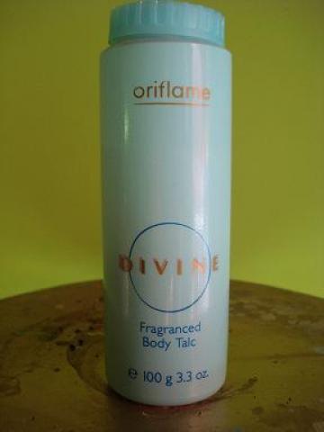 Daiktas kvepalai ir kuno talkas DIVINE