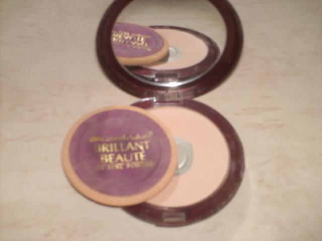 Daiktas Gabriela Salvete kompaktine pudra