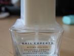 Daiktas Kartus AVON nagų lakas nuo nagų kramtymo.