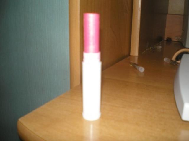 Daiktas Lūpų balzamas su atspalviu