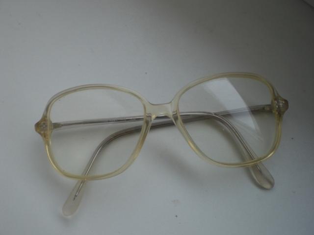 Daiktas mano vaikystės siaubas:) akiniai