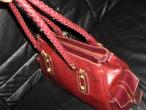 Daiktas Raudona rankinė
