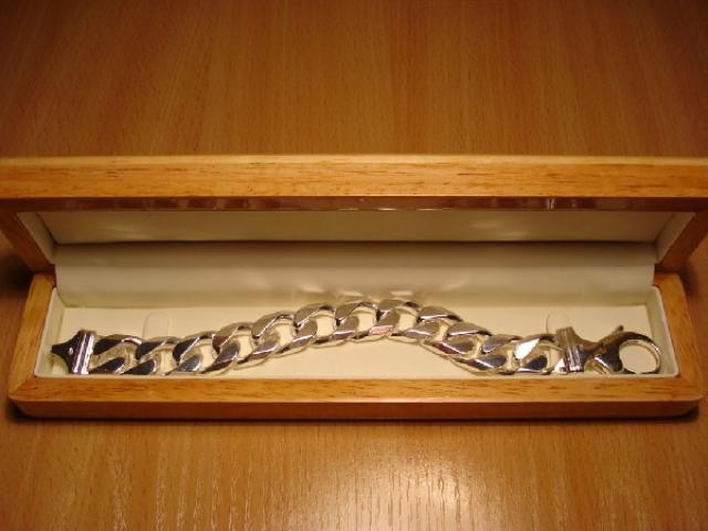 Daiktas Sidabrinė grandinėlė ant rankos