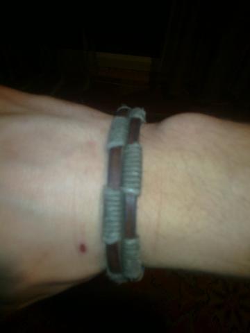 Daiktas odine apyranke