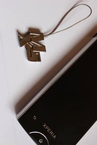 Daiktas Miss sixty pakabukas telefonui