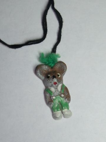 Daiktas Meškutis ant kaklo