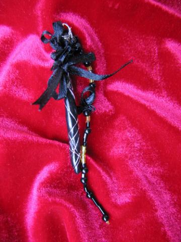 Daiktas Rankų darbo pailgas pakabutis