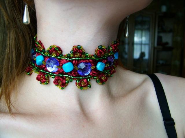 Daiktas Bordinio pagrindo, spalvota apykaklė