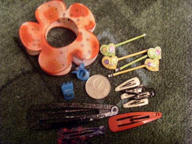 Daiktas Sagučiai į plaukus