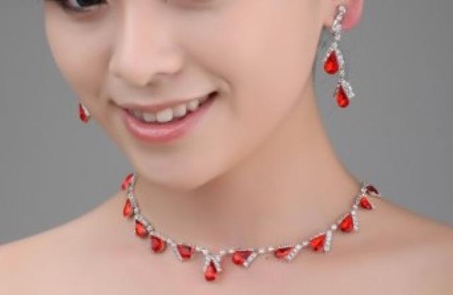 Daiktas Papuošalų komplektas N2