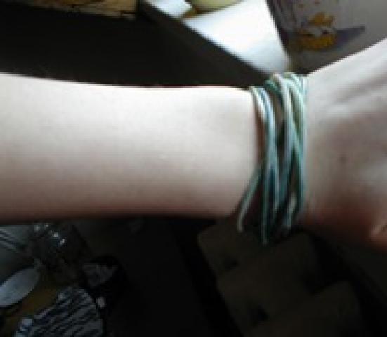 Daiktas gumines apyrankes