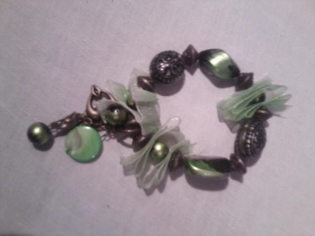 Daiktas Zalia puosni apyranke