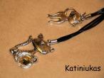 Daiktas Kaklo papuošalas "Du Katinai".