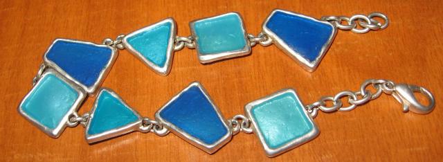 Daiktas Mėlyna apyrankė