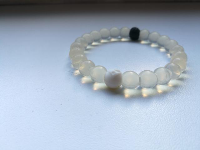 Daiktas Lokai apyrankė