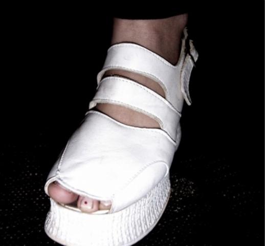 Daiktas Basutės ant platformos